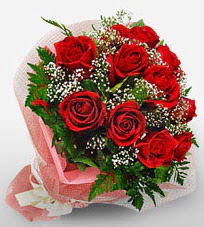 12 adet kırmızı güllerden kaliteli gül  Erzurum yurtiçi ve yurtdışı çiçek siparişi 